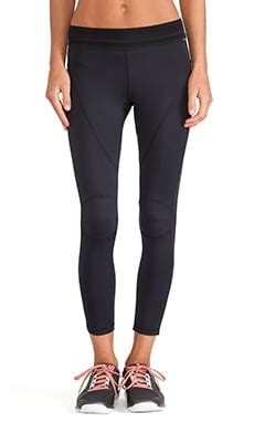 VPL Patella Leggings in Black 